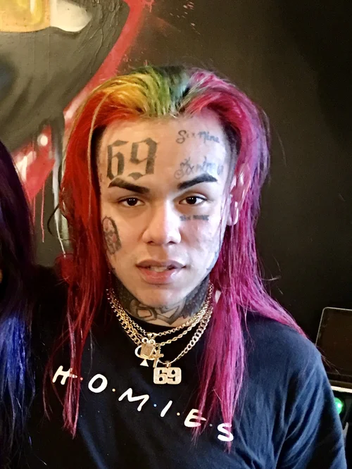 6ix9ine portrait
