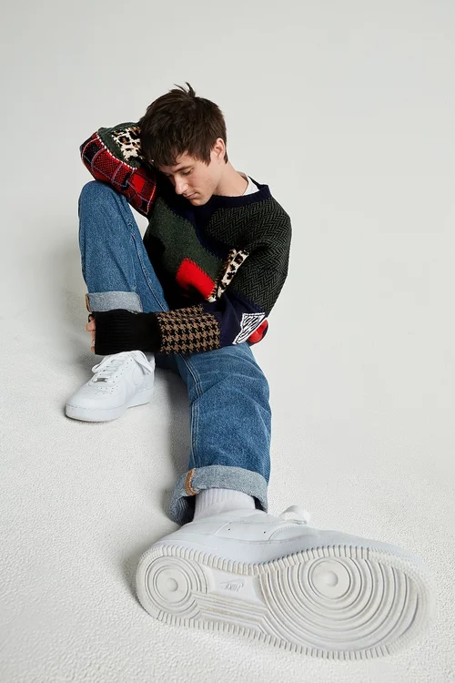 Alec Benjamin portrait