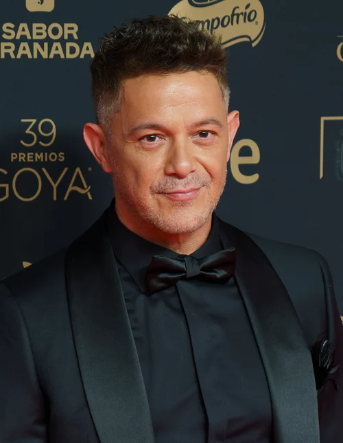 Alejandro Sanz portrait