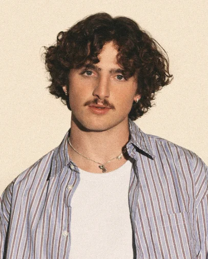 Benson Boone portrait