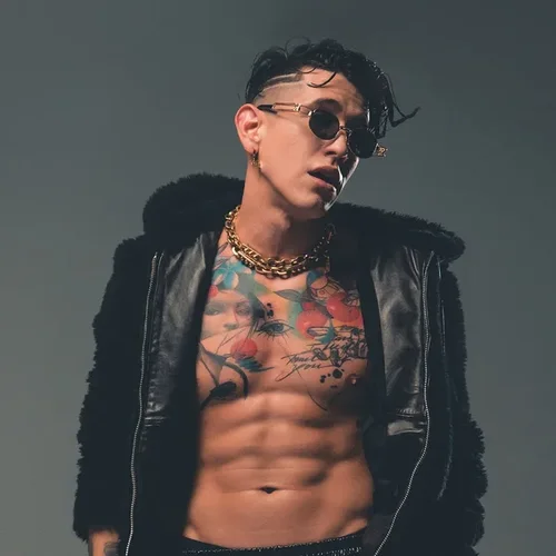 Lenny Tavárez portrait