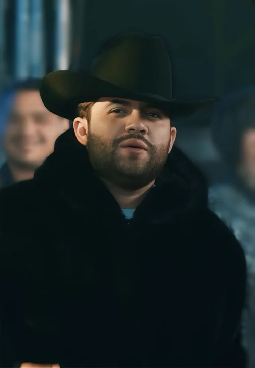 Luis R Conriquez portrait