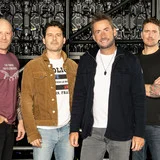 Nickelback Quiz - Guess the Song Game